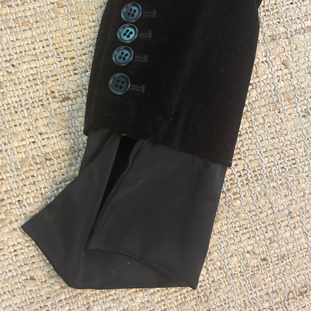 Theory Black Velvet and Satin Blazer Size 12 - Picture 13 of 16